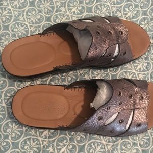 Bronze Easy Spirit sandals